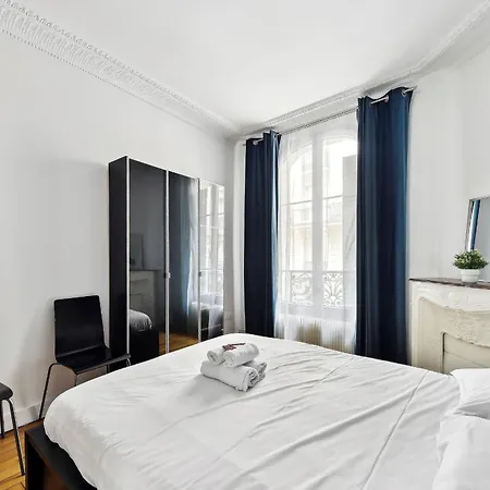 Eiffel Tower & Grenelle - 2br - Cityapartmentstay Paris