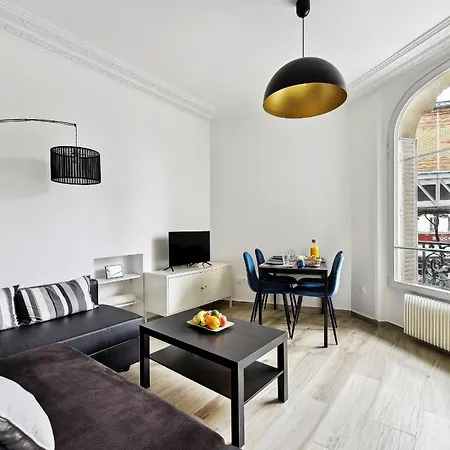 Eiffel Tower & Grenelle - 2br - Cityapartmentstay * 巴黎